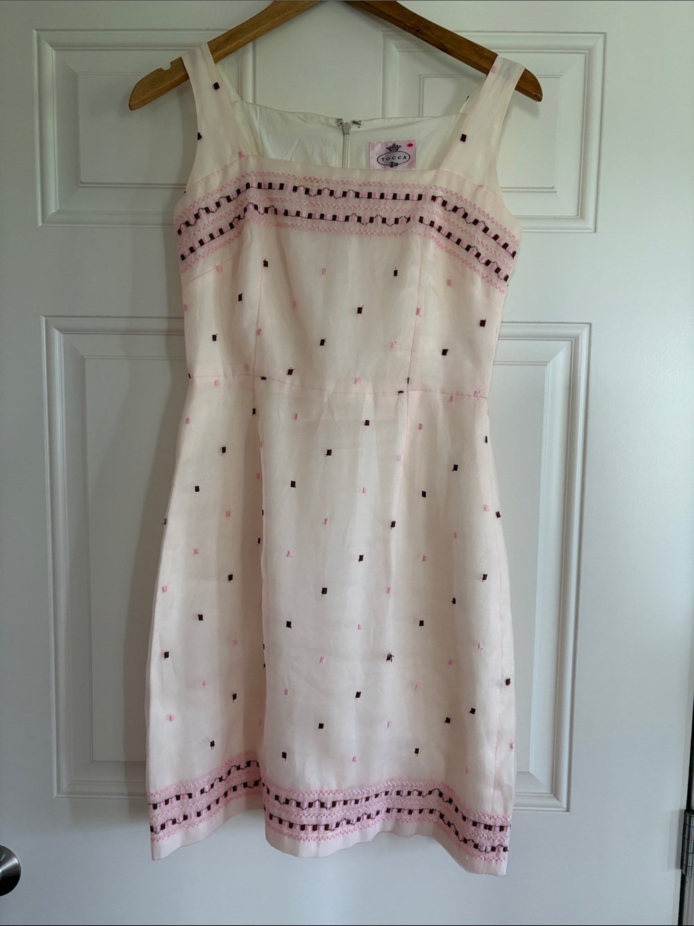Vintage 90s TOCCA Pink/Brown Embroidered Dress, size 6, made in USA